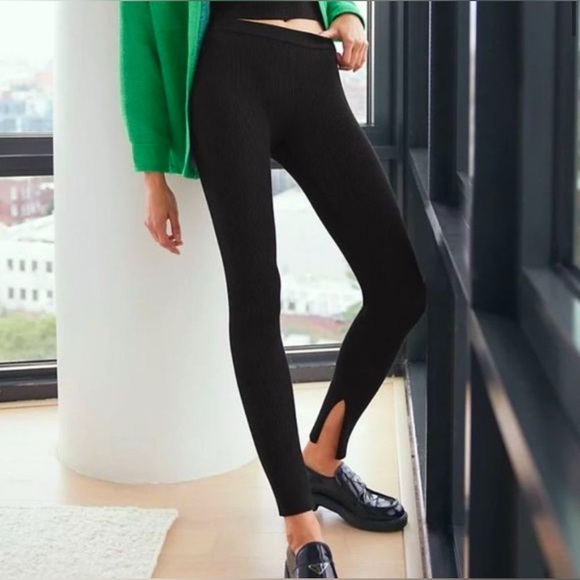 ARITZIA Babaton Distill Leggings - Picture 4 of 6